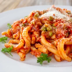 Pasta Strozzapreti Röda linser EKO 250g